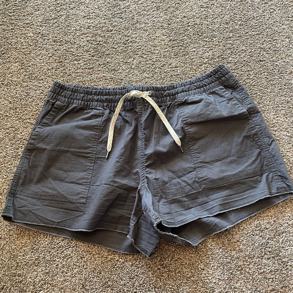 Vuori Charcoal Gray Joggers
